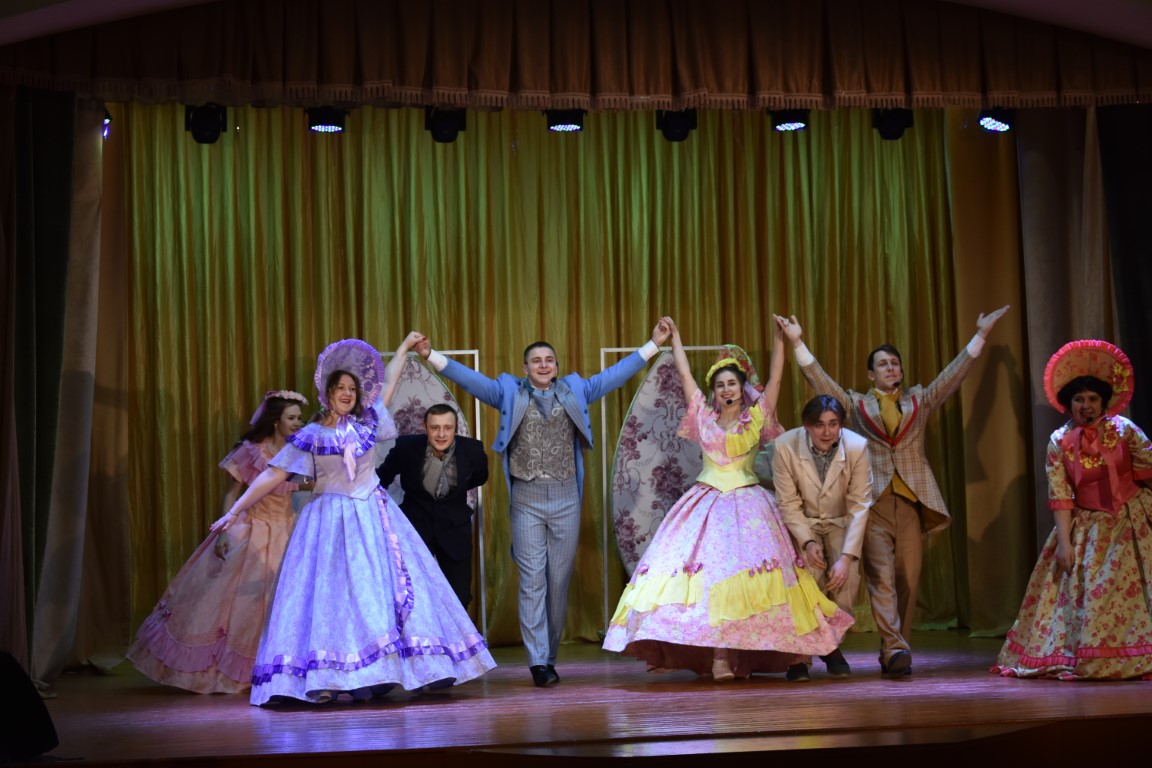 ЮНОСТЬ РОССИИ